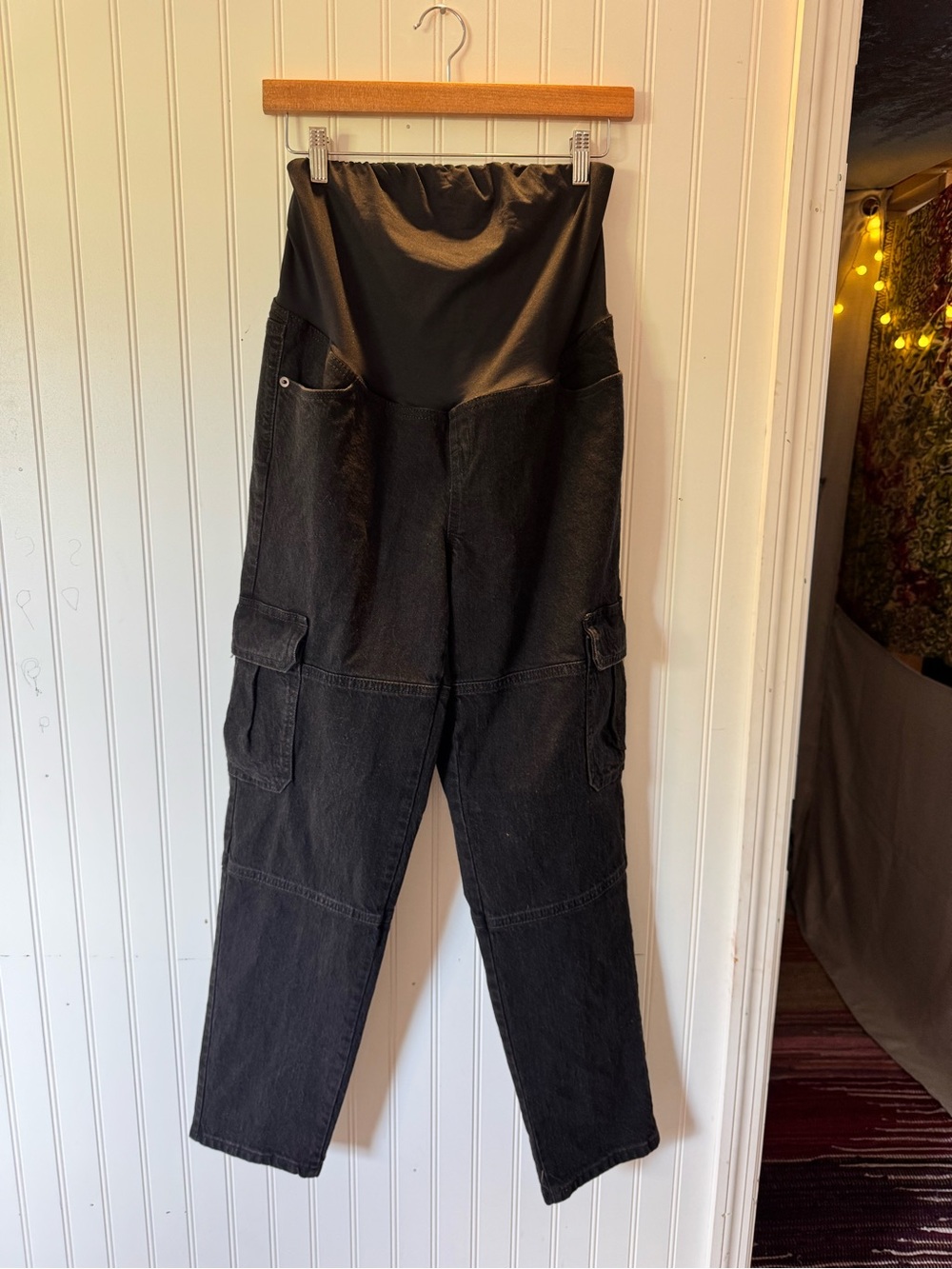 Ingrid & Isabel Black Maternity Cargo Joggers